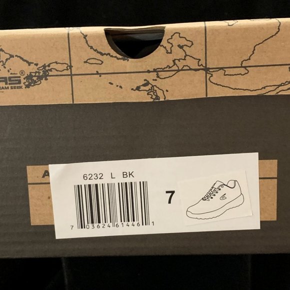 Geers by Dream Seek Shoes New In Box Geers By Dream Seek Black